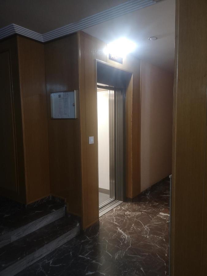 Apartamento Escultor Moreto - Parking Gratis Zaragoza Kültér fotó